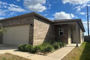 25723 Bottlebrush Sedge St, Katy, TX 77493 - Photo 2