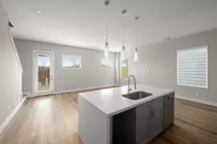 8114 Esther Acres, Houston, TX 77088 - Photo 10