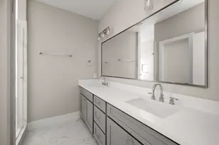 8114 Esther Acres, Houston, TX 77088 - Photo 18
