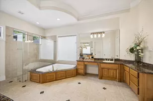 5230 Turning Leaf Ln, Sugar Land, TX 77479 - Photo 20