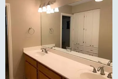 2123 Williamsburg Court, League City, TX 77573 - Photo 8