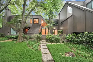 153 Litchfield Ln, Houston, TX 77024 - Photo 42