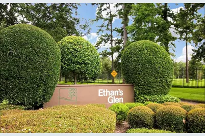 153 Litchfield Lane, Houston, TX 77024 - Photo 1