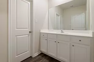 8120 Burnt Orchid Dr, Houston, TX 77016 - Photo 10