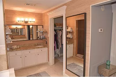 1802 Potomac #D, Houston, TX 77057 - Photo 36