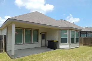 4516 Danielle Gdns Ln, Conroe, TX 77304 - Photo 2