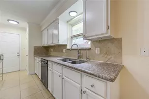 22627 John Rolfe Ln, Katy, TX 77449 - Photo 8