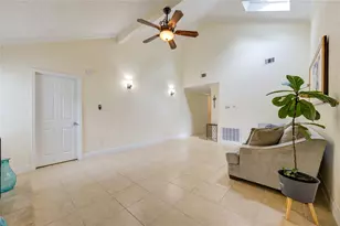 22627 John Rolfe Ln, Katy, TX 77449 - Photo 6