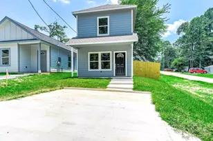 16985 Glenheath St, Montgomery, TX 77316 - Photo 1