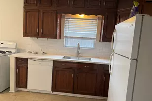4013 Newshire Dr, Houston, TX 77025 - Photo 16