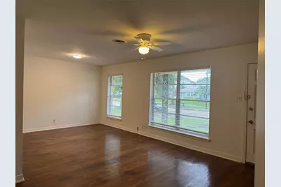 4013 Newshire Drive, Houston, TX 77025 - Photo 4