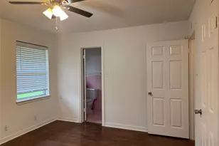 4013 Newshire Dr, Houston, TX 77025 - Photo 10