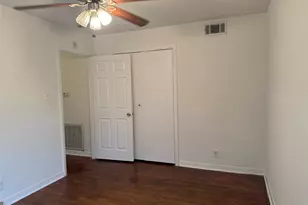 4013 Newshire Dr, Houston, TX 77025 - Photo 14