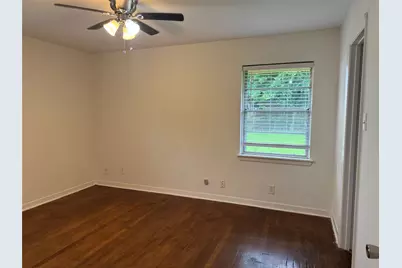 4013 Newshire Drive, Houston, TX 77025 - Photo 8