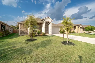 201 Elm Creek Drive, Hutto, TX 78634 - Photo 2