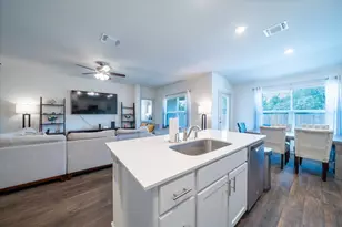 201 Elm Crk Dr, Hutto, TX 78634 - Photo 12