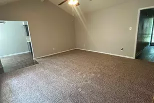 13223 Lake Breeze Ln, Willis, TX 77318 - Photo 4