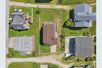 21233 Gulf Drive, Galveston, TX 77554 - Photo 28