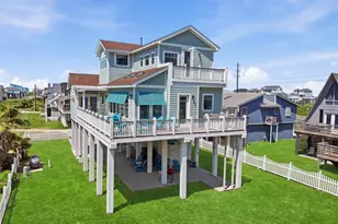 21233 Gulf Dr, Galveston, TX 77554 - Photo 1