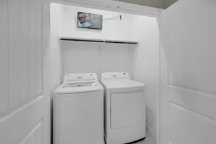 5807 Southmund St, Houston, TX 77033 - Photo 6