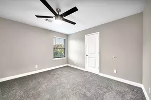 5807 Southmund St, Houston, TX 77033 - Photo 8