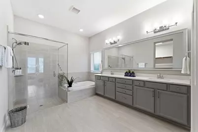 622 Starlit Sky Court, Conroe, TX 77318 - Photo 10