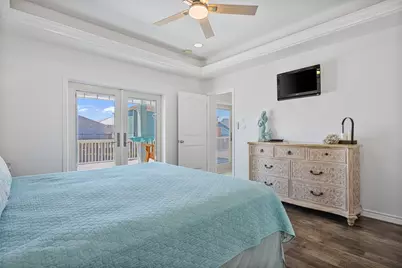 2639 Whitecap, Crystal Beach, TX 77650 - Photo 28
