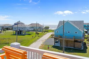 2639 Whitecap, Crystal Beach, TX 77650 - Photo 16