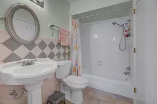 3220 69th St, Galveston, TX 77551 - Photo 20