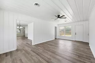 5002 Live Oak Dr, Texas City, TX 77591 - Photo 14