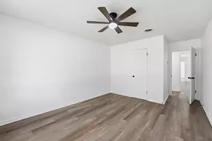 5002 Live Oak Dr, Texas City, TX 77591 - Photo 16
