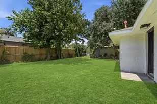 5002 Live Oak Dr, Texas City, TX 77591 - Photo 24