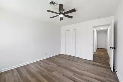 5002 Live Oak Drive, Texas City, TX 77591 - Photo 18