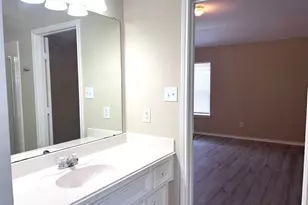 12735 Wisteria Park Dr, Houston, TX 77072 - Photo 4
