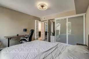 4641 Wild Indigo St, Houston, TX 77027 - Photo 12