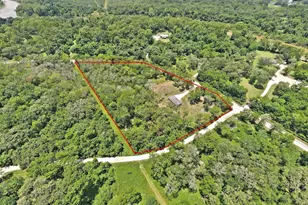 317 River Rd, Angleton, TX 77515 - Photo 2