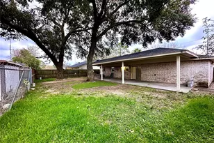 7754 Bunker Wood Ln, Houston, TX 77086 - Photo 18