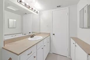 800 Post Oak Blvd, Houston, TX 77056 - Photo 12