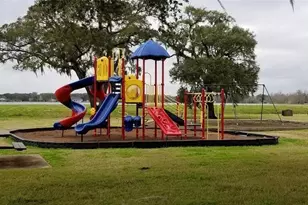 912 Wagon Wheel Trail, Angleton, TX 77515 - Photo 10