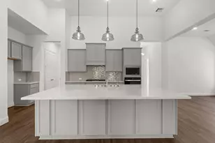 1464 Florecer Ln, Magnolia, TX 77354 - Photo 4