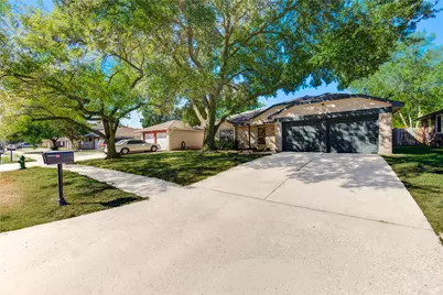 18927 Pine Trace Court, Humble, TX 77346 - Photo 6