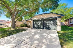 18927 Pine Trace Ct, Humble, TX 77346 - Photo 2