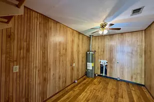 605 Parkway St, Crockett, TX 75835 - Photo 10