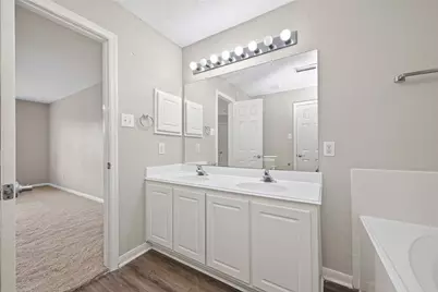 3219 Watercliff Court, Spring, TX 77388 - Photo 32