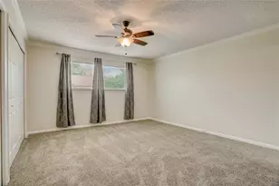 2253 Triway Ln, Houston, TX 77043 - Photo 12