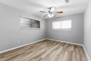 1620 Beachcomber Ln, Houston, TX 77062 - Photo 10