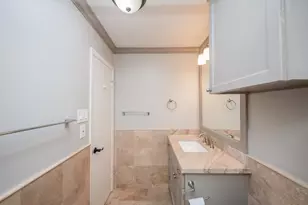 9015 Gaylord St, Hedwig Village, TX 77024 - Photo 18