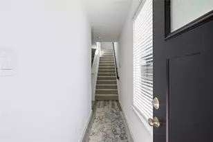 2919 Crown Gate Dr, Houston, TX 77047 - Photo 6