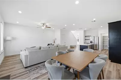 2919 Crown Gate Drive, Houston, TX 77047 - Photo 14