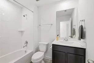 2919 Crown Gate Dr, Houston, TX 77047 - Photo 26